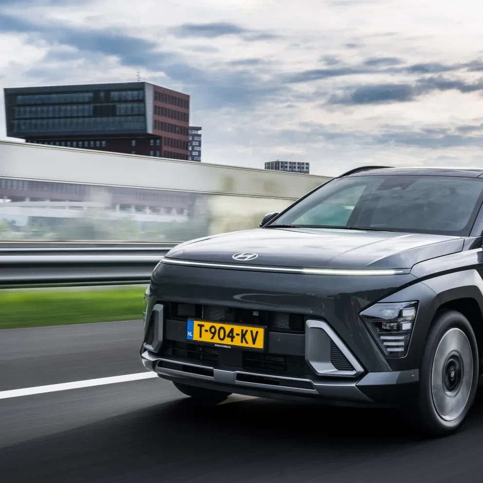 KONA Hybrid Auto Sturm