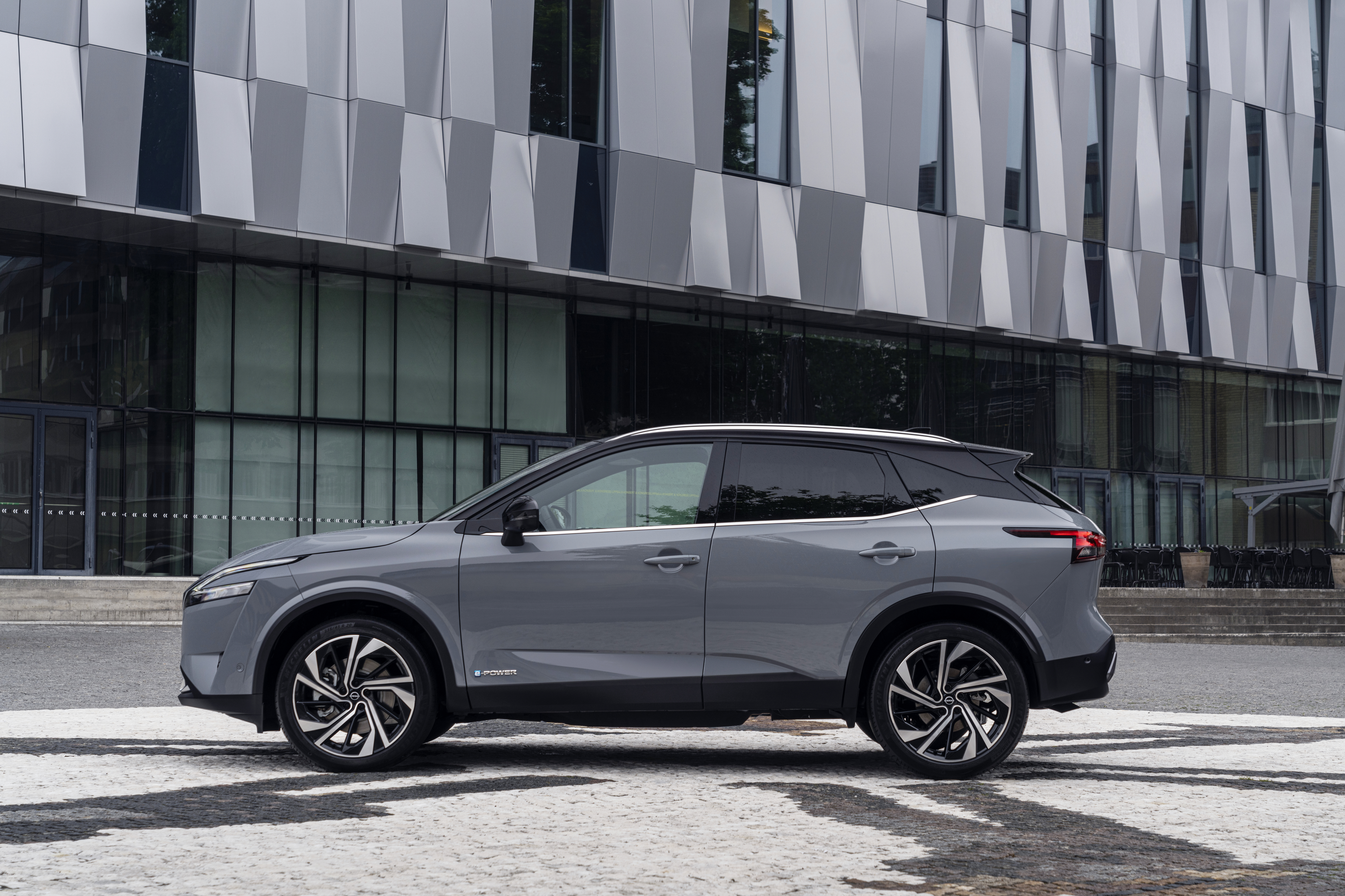 Qashqai zijprofiel