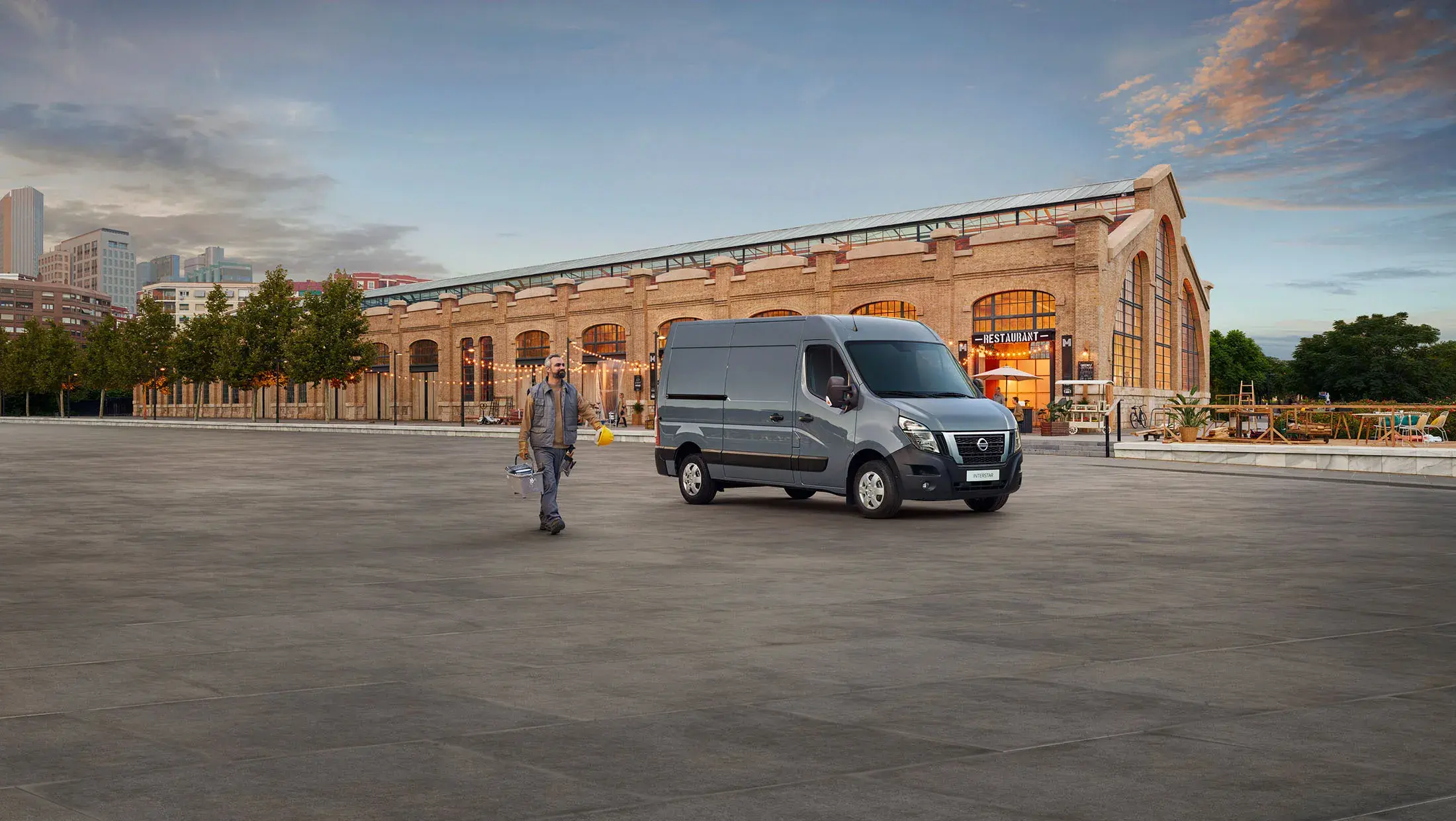 Nissan Interstar