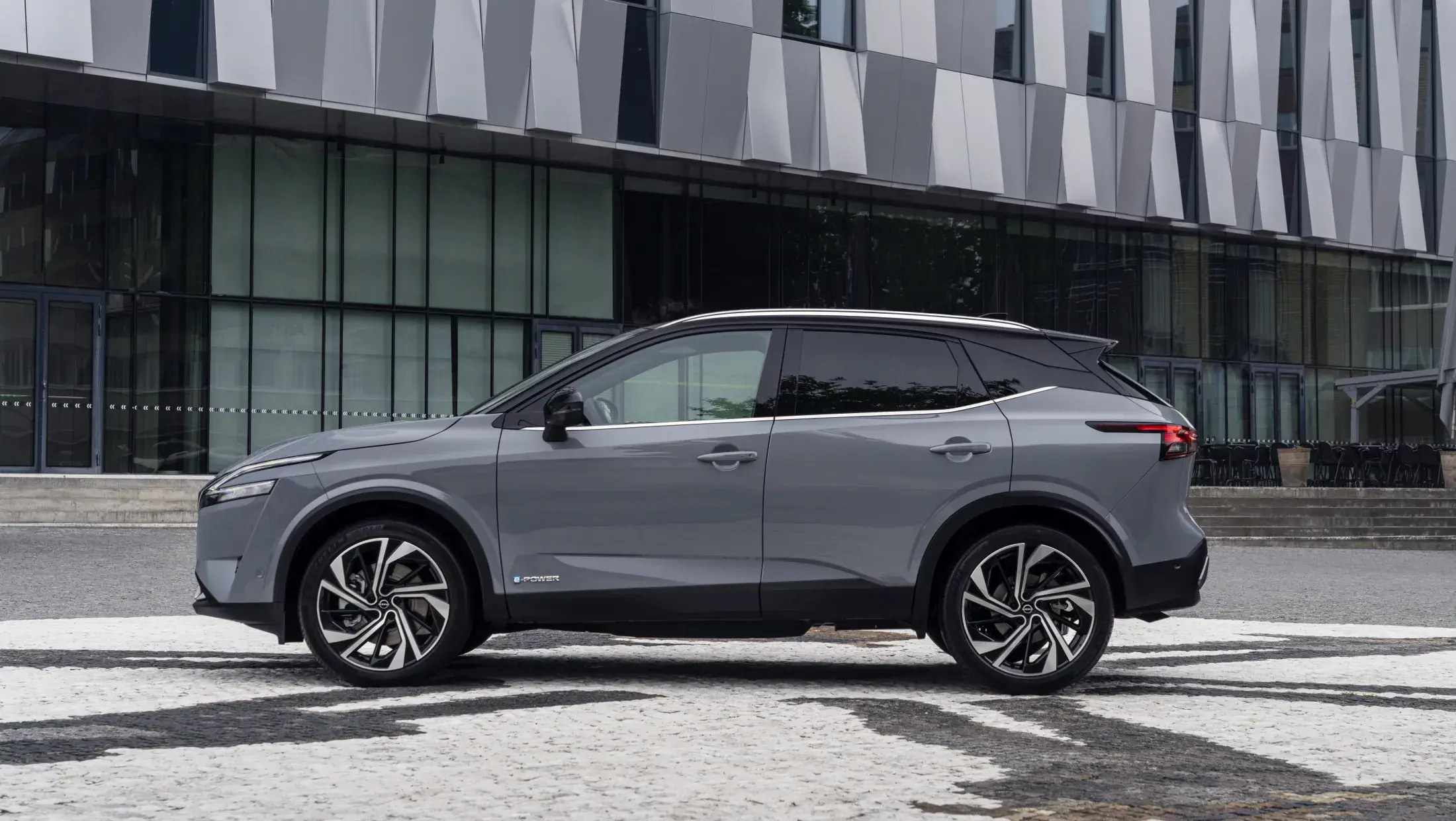 Qashqai zijprofiel