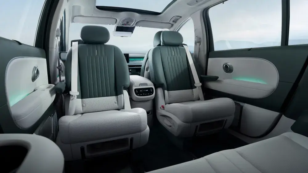 IONIQ 9 6 seater