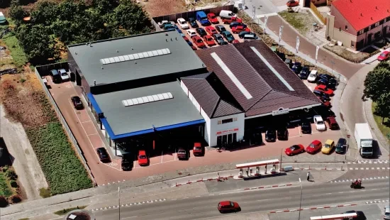 Auto Sturm Nissan st. Laurens anno 1996