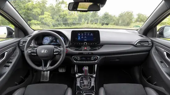 i30