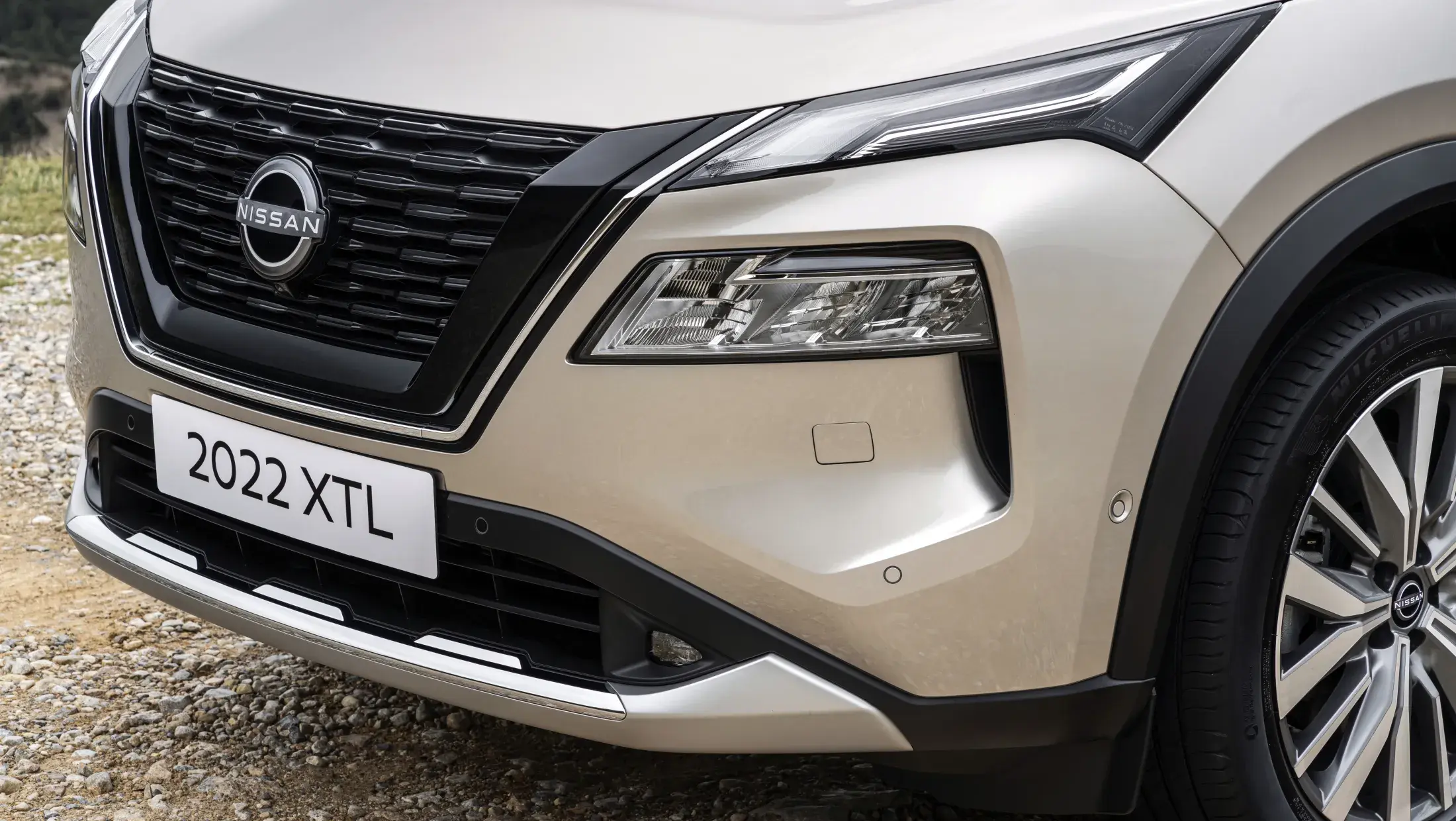 xtrail front detail
